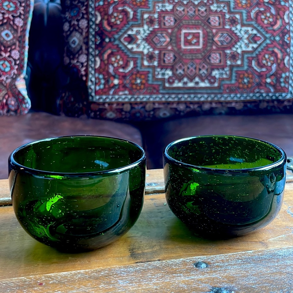 Beautiful green glassware set!